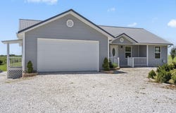 5365 S 125th Road, Morrisville, MO 65710