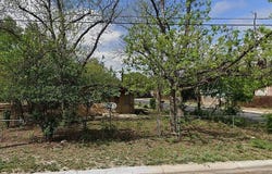 202 16th St, Hondo, TX 78861