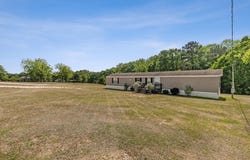 1048 Hubbard Road, Newton, AL 36352