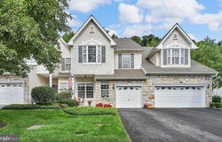 24 KENNEDY Drive, DOWNINGTOWN, PA 19335