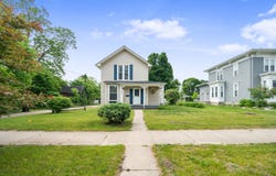 317 W Bridge Street, Big Rapids, MI 49307