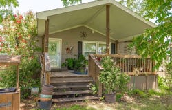201 W Bivar Avenue, De Leon, TX 76444