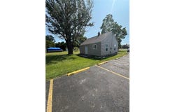 9047 Davison Road, Davison Twp, MI 48423