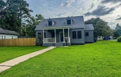 825 N Ave H, Crowley, LA 70526