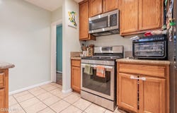 5924 S Fairfax Avenue, Los Angeles, CA 90056