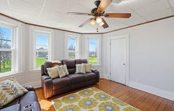 464 Birch St, Fall River, MA 02724