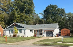 216 Stubbs Drive, Chesapeake, VA 23323