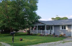 101 Acorn Drive, Bridgeport, IL 62417