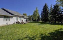 9 Trotter Rd, Cody, WY 82414
