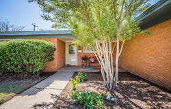 4915 17th Street, Lubbock, TX 79416