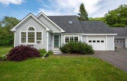 25 Schooner Drive, Rockland, ME 04841