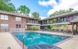 112 Hillside Drive, Lafayette, LA 70503
