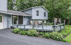 15 Hunter Road, Freeport, ME 04032