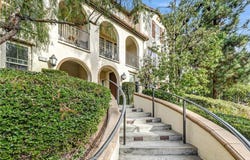 827 E Promenade, Azusa, CA 91702