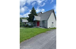 103 S 6Th St, LaFollette, TN 37766