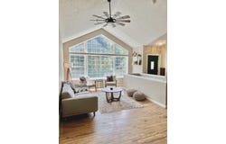 16205 E Bowman Rd, Chattaroy, WA 99003-8518