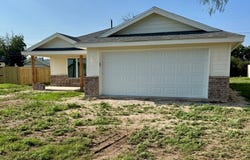 926 E 39th St, San Angelo, TX 76903