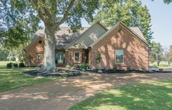 42 HASTINGS, Covington, TN 38019