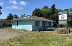 3885 N Hwy 101, Depoe Bay, OR 97341