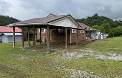 6363 779 Highway, Rockholds, KY 40759