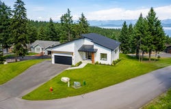 175 Wulff Lane, Lakeside, MT 59922