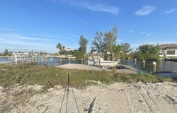 907 NW 38th Avenue, Cape Coral, FL 33993