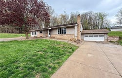 83 Oneida Trail, Malvern, OH 44644
