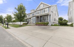 95 Henry Street, Lakewood, NJ 08701