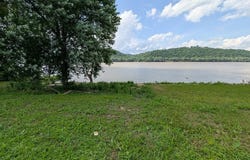 58 Paradise Pointe, Milton, KY 40045