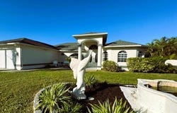 3906 SW 26th Court, Cape Coral, FL 33914