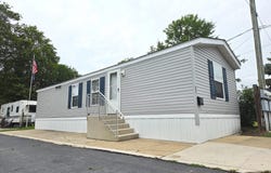 5224 MARLTON PIKE, PENNSAUKEN, NJ 08109