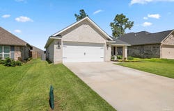 5726 Dunridge Dr, Pace, FL 32571