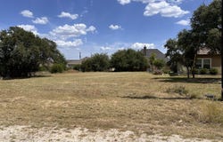 106 Otto Lange, Blanco, TX 78606