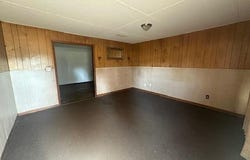 1204 S Center St, Lonoke, AR 72086