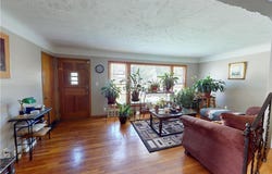 3882 Wallingford Road, South Euclid, OH 44121