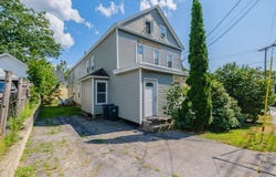 3 Union Street, Biddeford, ME 04005