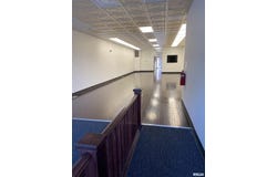 15 E SIDE Square, Canton, IL 61520