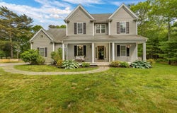 11 Dawe Lane, Buzzards Bay, MA 02532