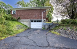 2281 E Schodack Road, Schodack, NY 12063