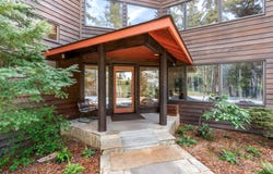 2000 Paradise Ridge Rd, Mosier, OR 97040