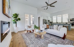 4500 Grassland DR, Austin, TX 78723