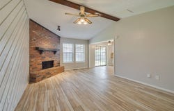 2013 Rushing Springs Trail, Edmond, OK 73013