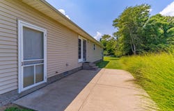 19276 Upper Delaware Road, Henderson, KY 42420