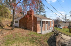 1501 Knob Road, Charleston, WV 25314