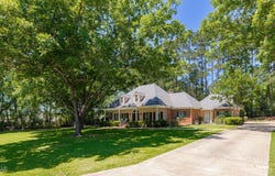 101 Shadia Drive, Clinton, MS 39056