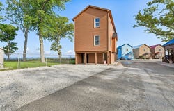 5919 Lake Road W, Ashtabula, OH 44004
