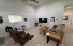 590 Lakeshore Dr, McCook Lake, SD 57049