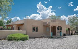 350 Monte Vista Road, Taos, NM 87571