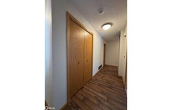 215 Woodbine Road, Mason City, IA 50428