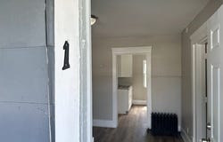 39 25th Street SW, Barberton, OH 44203